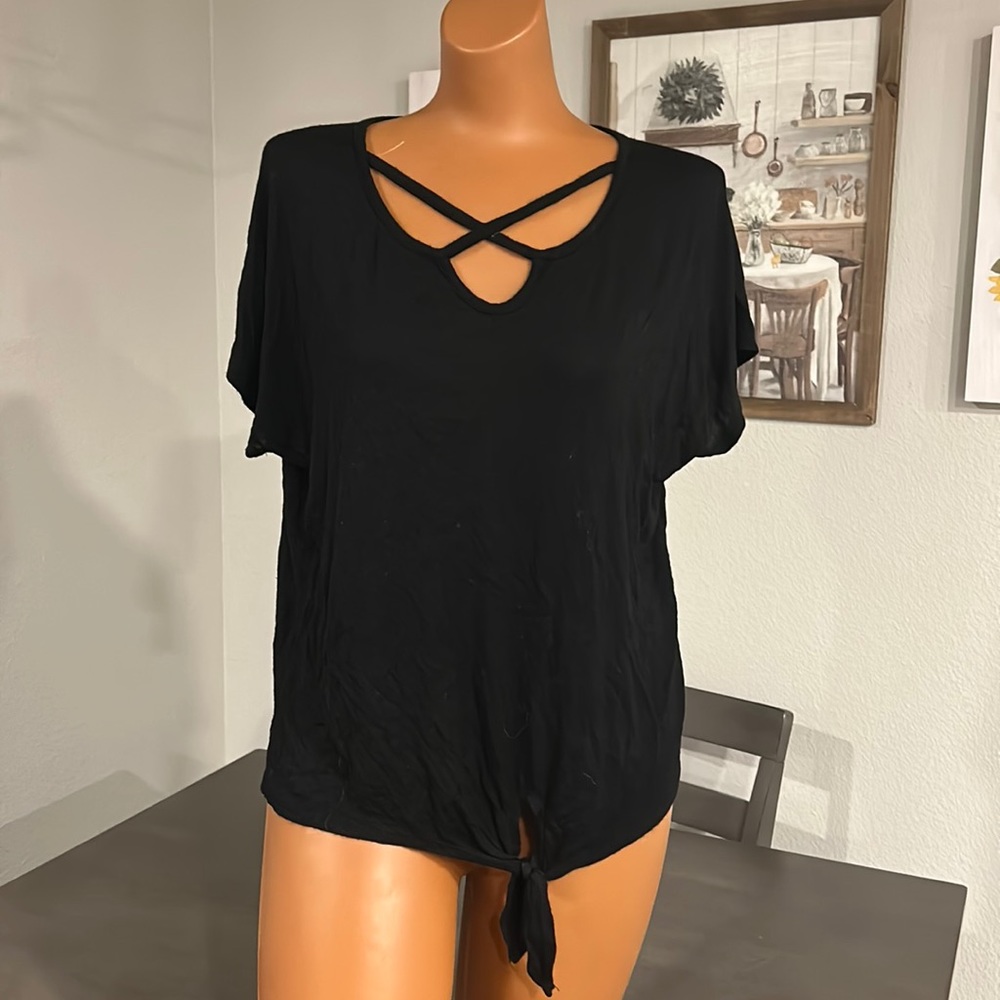 Tied Criss Cross Tee